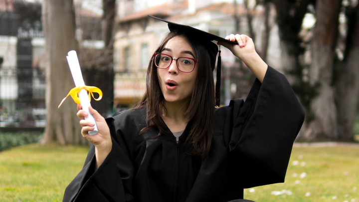 What to Wear on Graduation Day