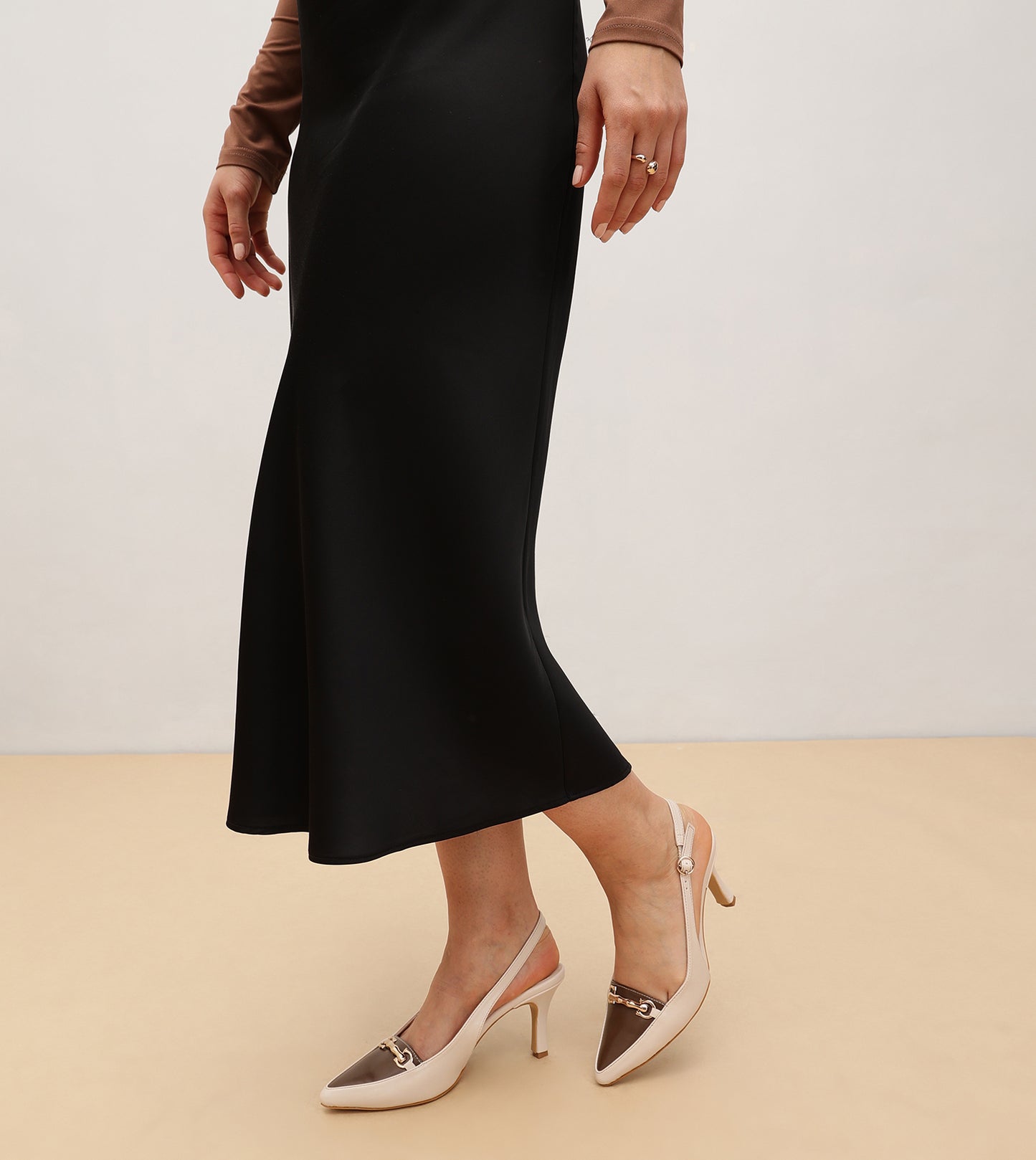 Chain-Embellished Slingback Pumps - Cream