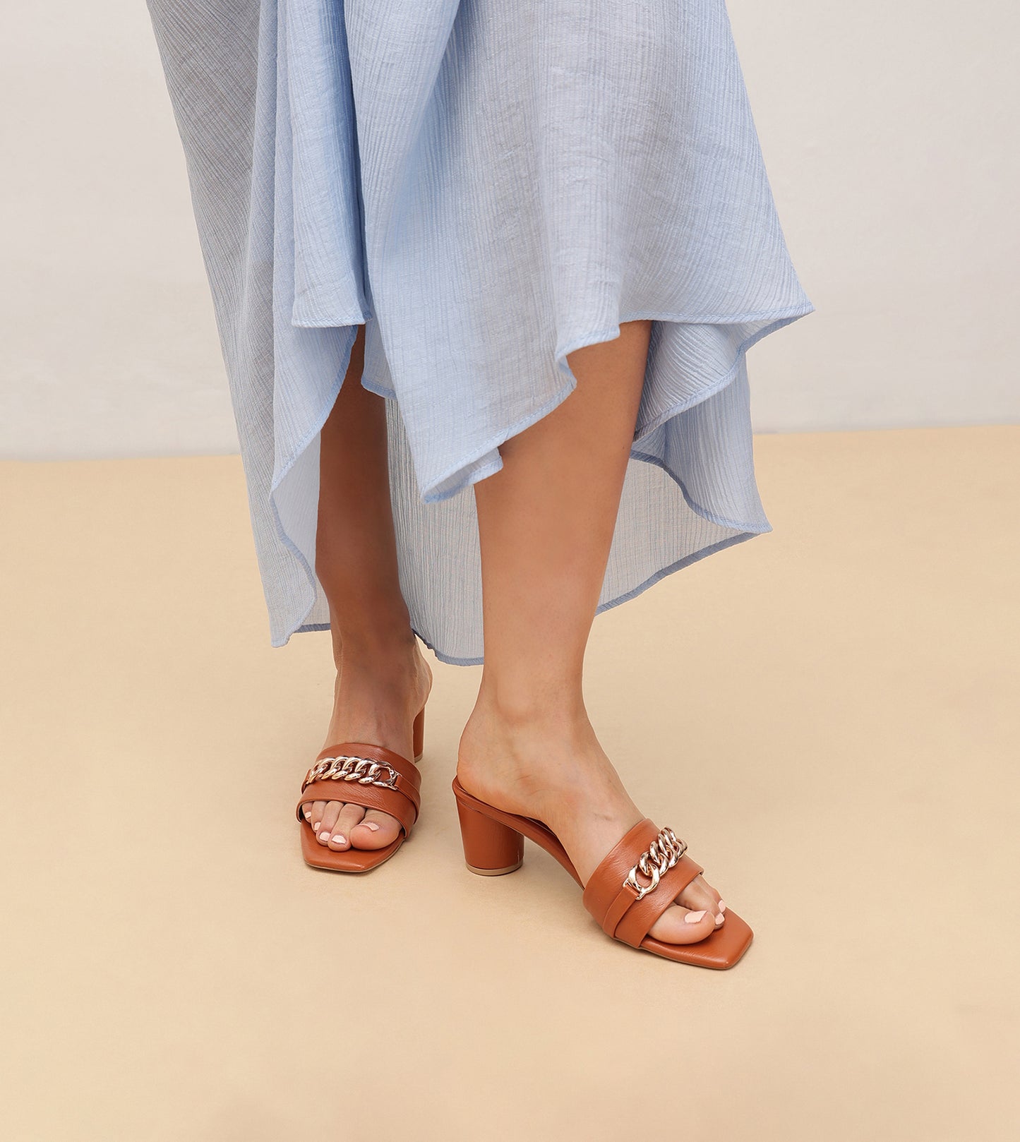 Chain Link Heeled Mules - Tan