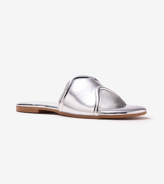 Metallic Wavy Flat Sandals - Silver