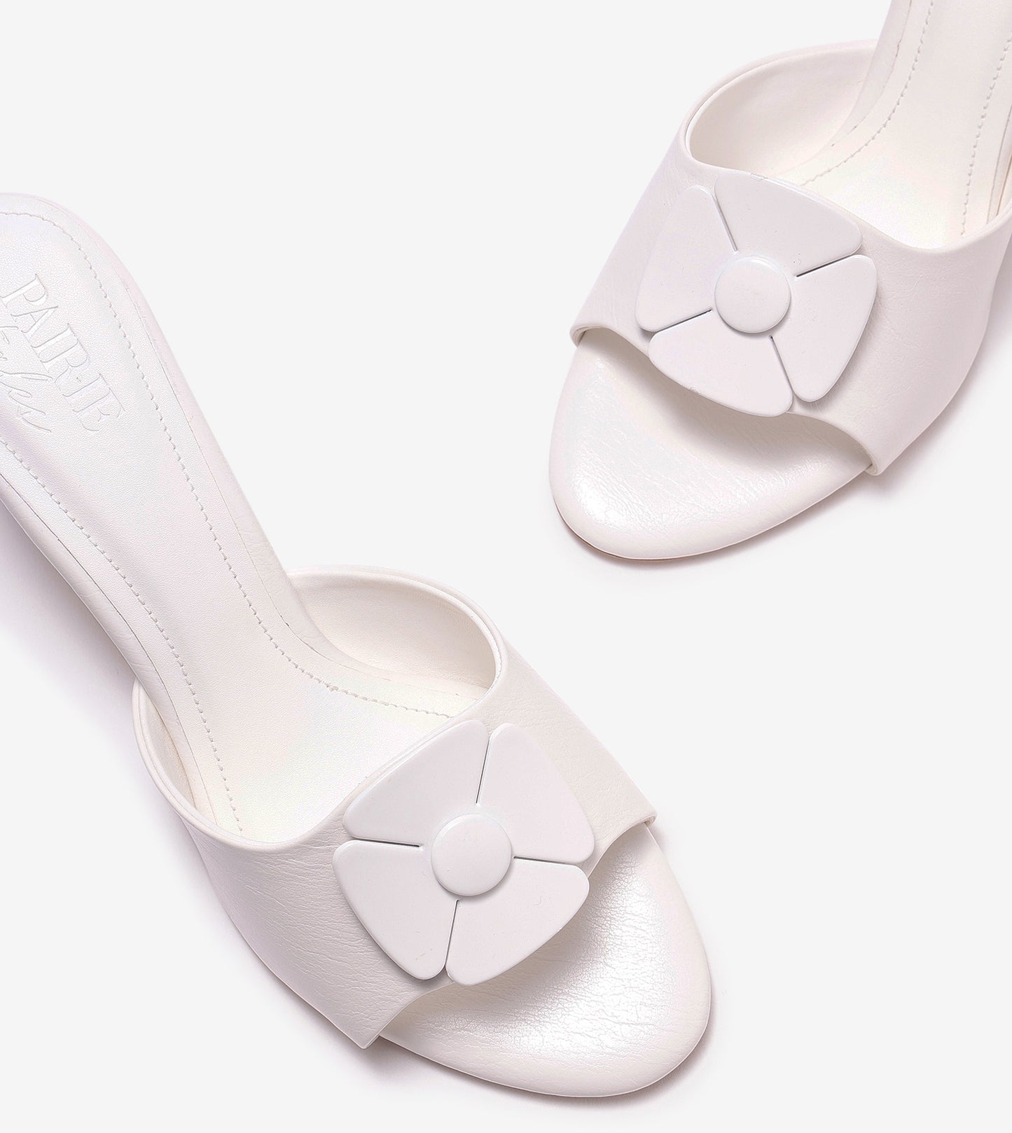 Floral Metallic Adornment Block Heeled Sandals - White