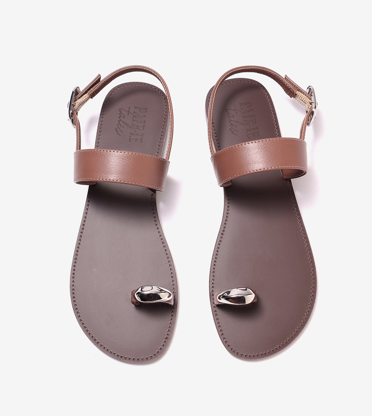 Metallic Accent Toe Ring Flat Sandals - Brown