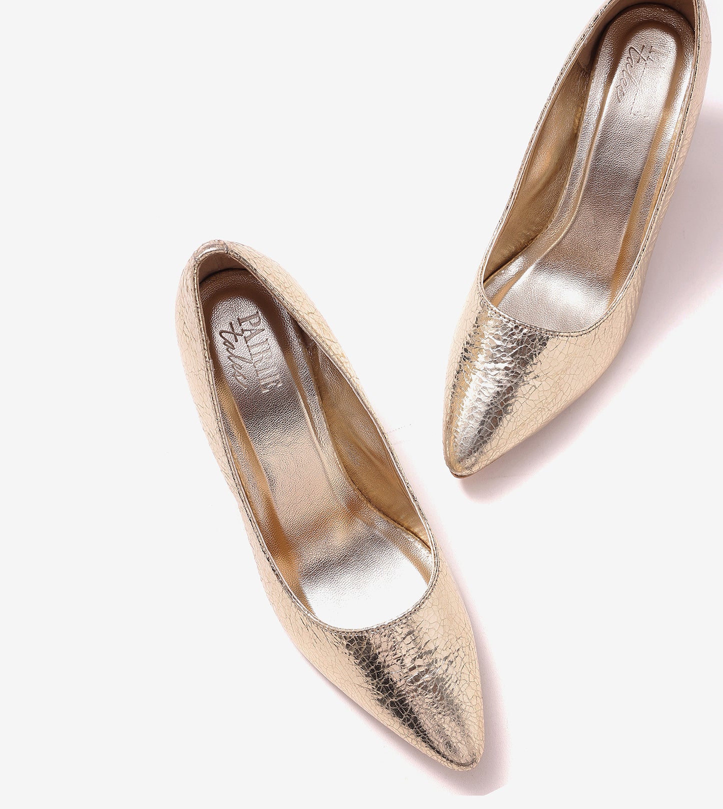 Crackled Metallic Pumps - Gold