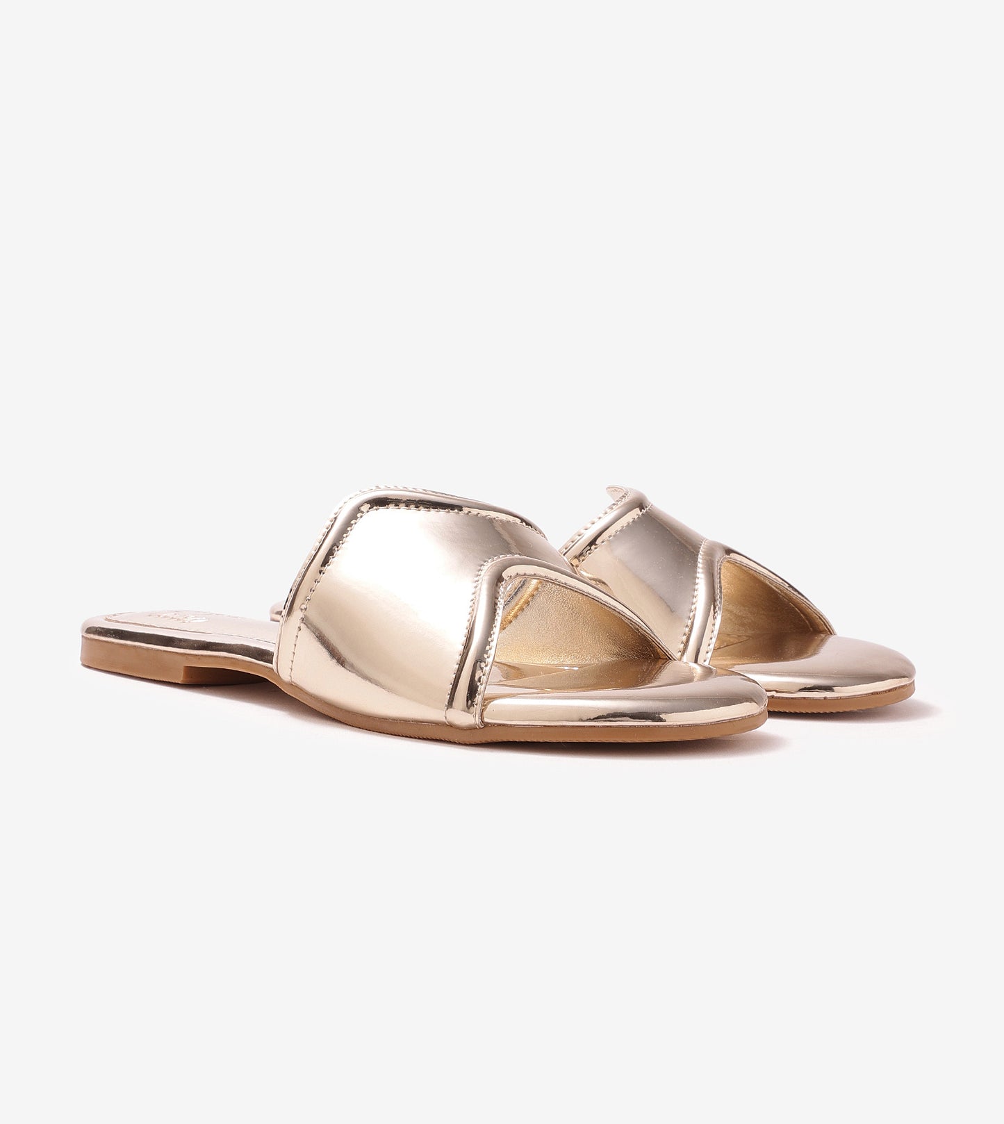 Metallic Wavy Flat Sandals - Gold