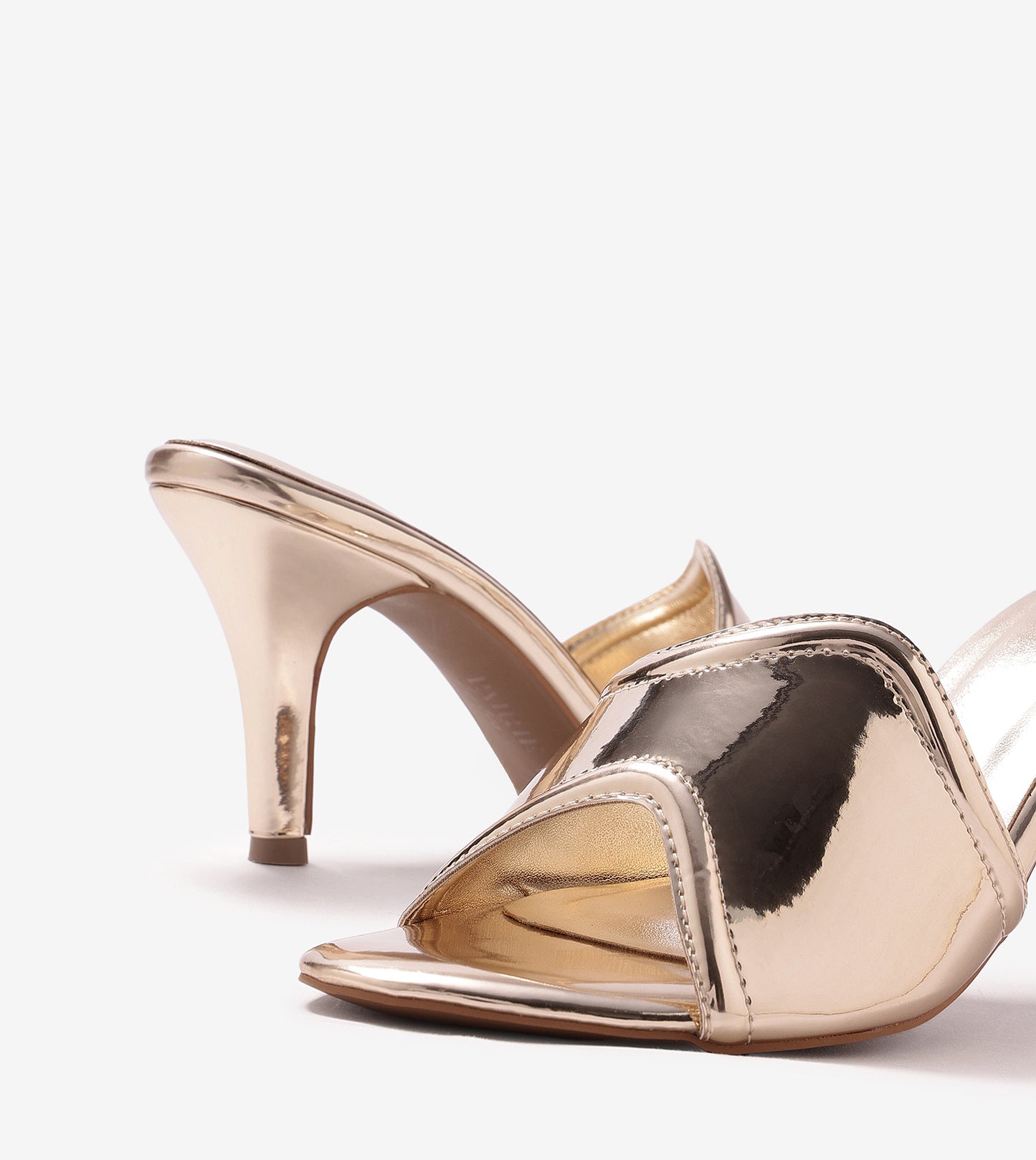 Metallic Wavy Stiletto Heeled Sandals - Gold
