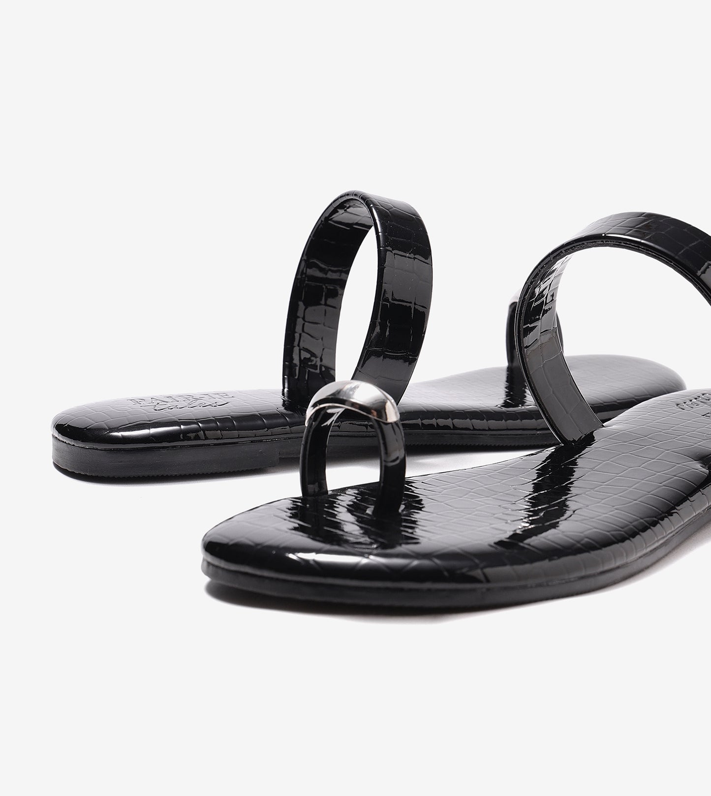 Patent Flat Sandals With Metallic Embellishment - Black