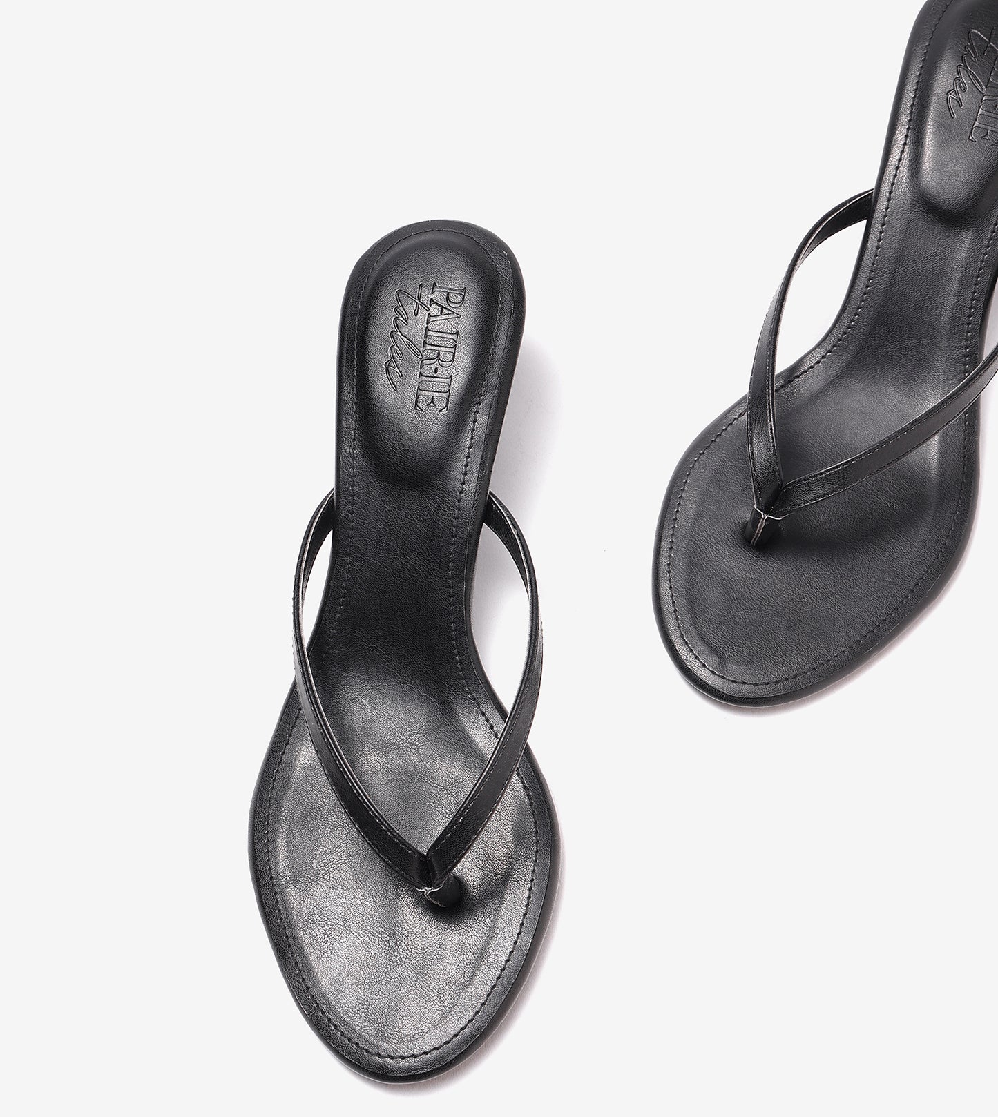 V-Strap Kitten Heeled Sandals - Black