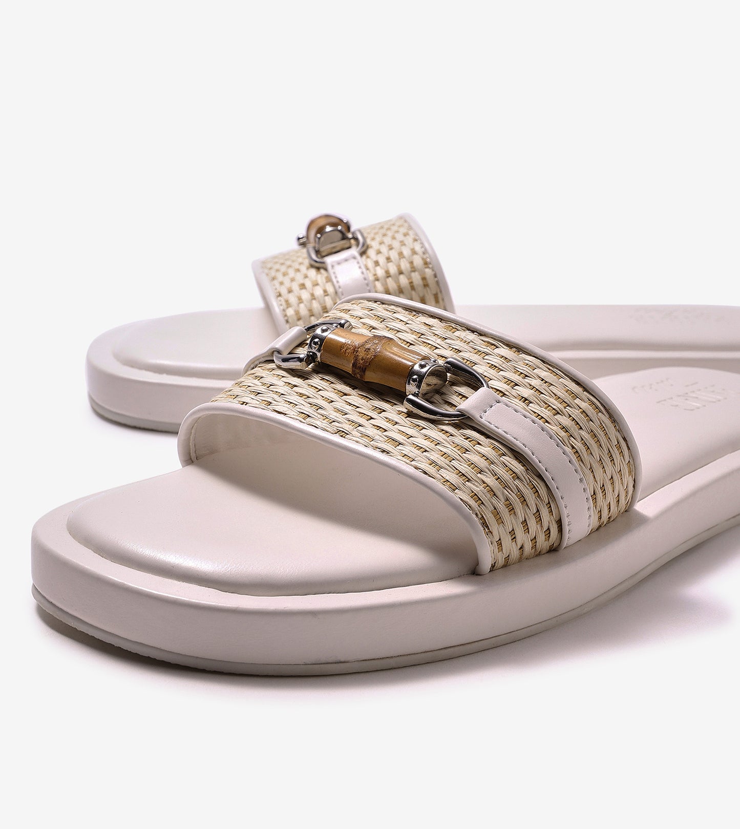 Raffia Slide Flat Sandals With Bamboo Adornment - White
