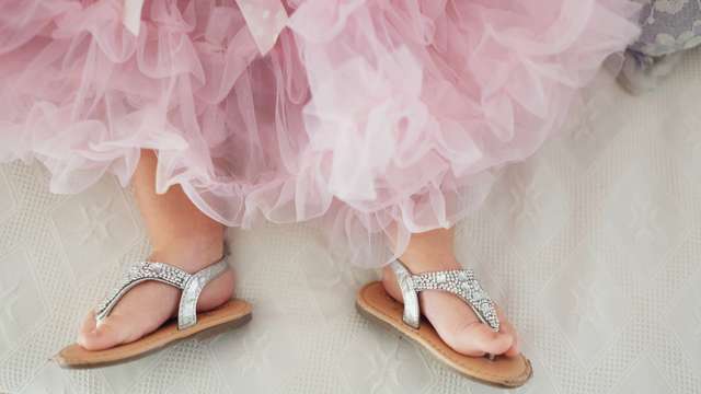 Rakhi Outfit Footwear for Women