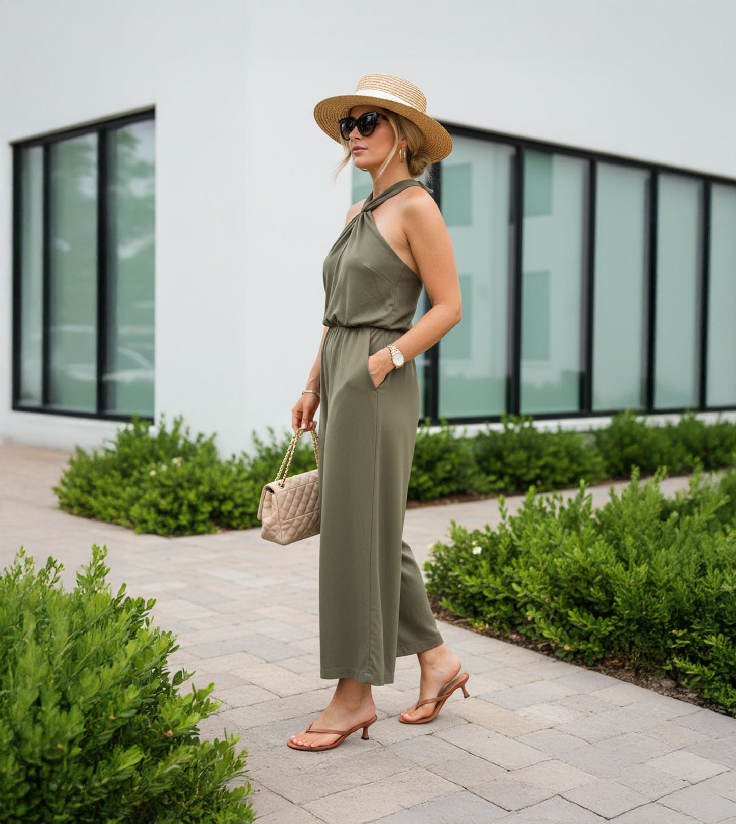 V-Strap Kitten Heeled Sandals - Tan