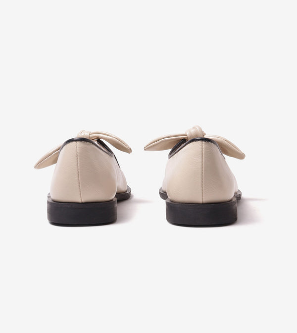 Bow Detail Cap-Toe Flats - Cream