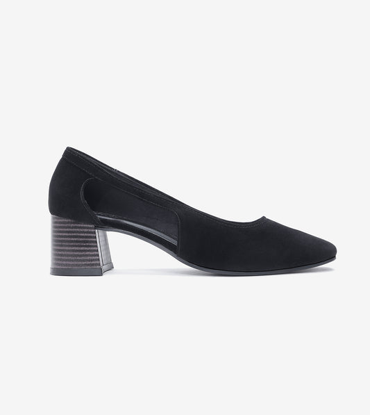 Velvet Sculpted Pumps - Black
