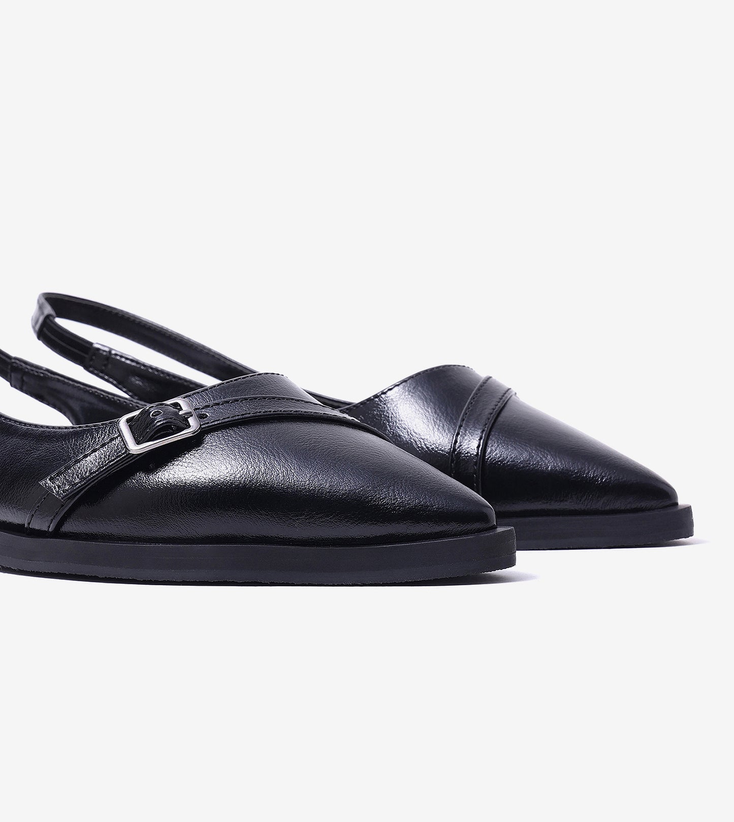 Pointed-Toe Buckle Slingback - Black