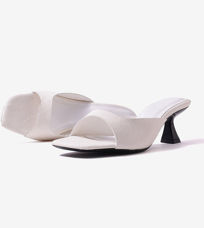 Statement Textured Mules - White