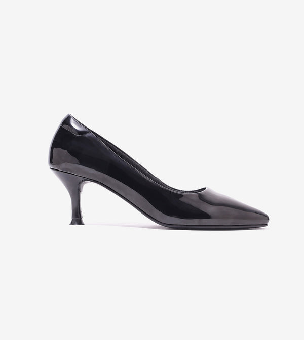 Classic Pointed-Toe Pumps - Black