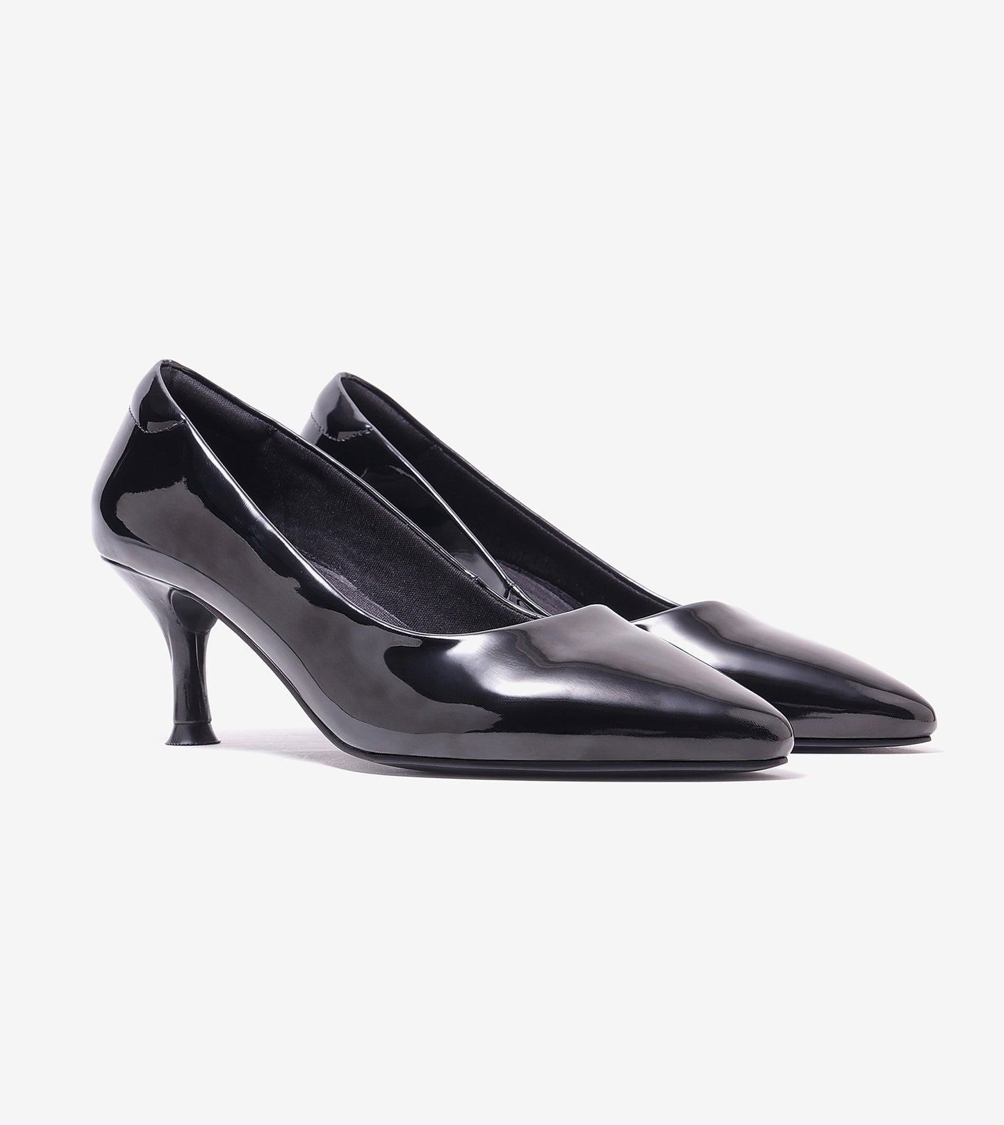 Classic Pointed-Toe Pumps - Black