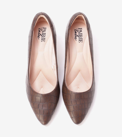 Textured Pointed Toe Pumps - Brown