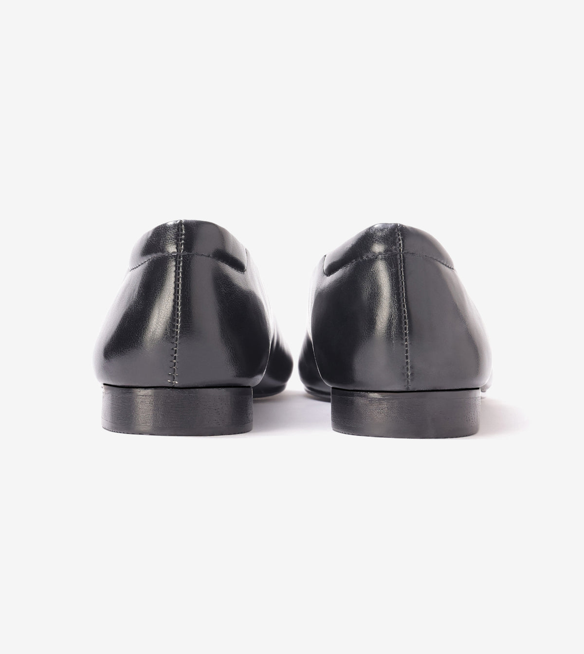 Minimal Seam Detail Slip-On Flats - Black