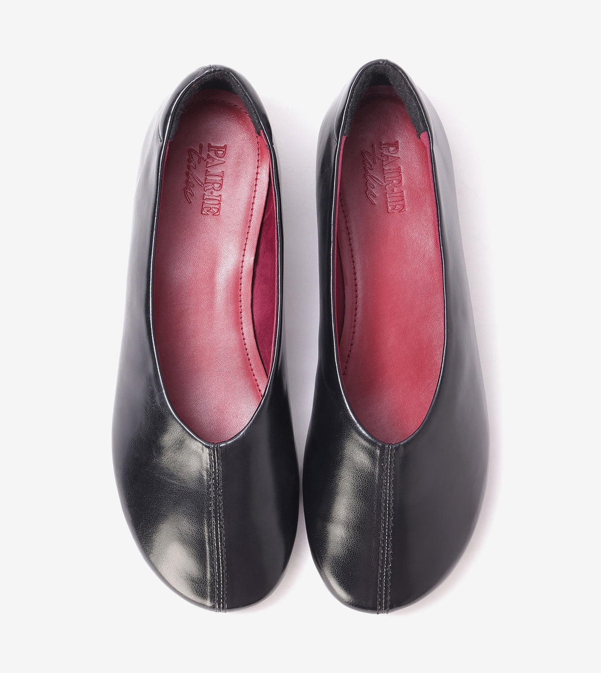 Minimal Seam Detail Slip-On Flats - Black