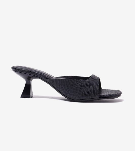 Statement Textured Mules - Black