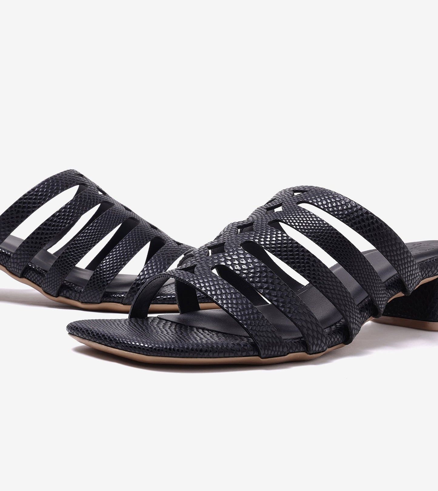 Cutout mule Block Heel - Black