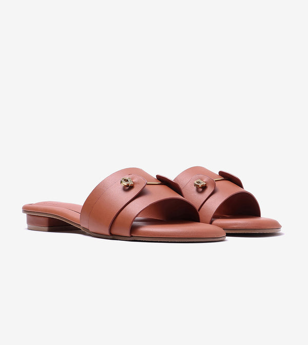 Minimal Muse Slip-On Flats - Tan