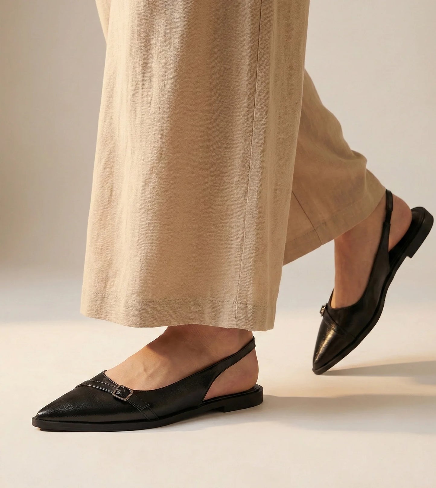 Pointed-Toe Buckle Slingback - Black