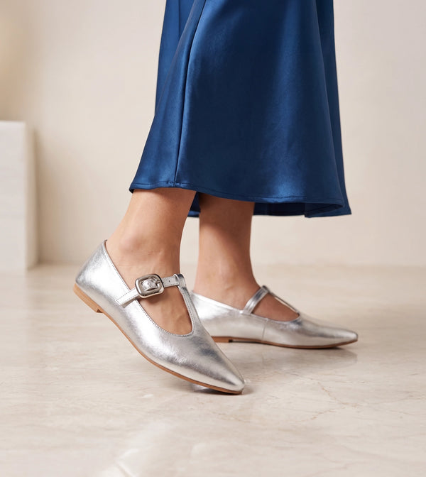 T-Strap Metallic Mary Janes Flats - Silver
