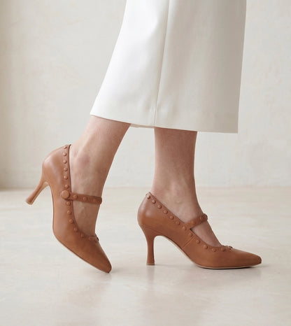 Pointed Toe Studded Mary Jane Pumps - Tan