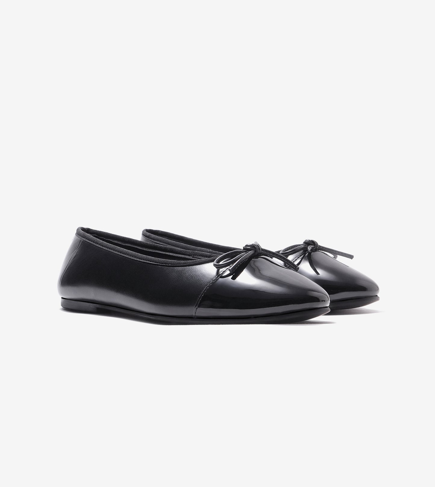 Classic Bow Detail Ballet Flats - Black
