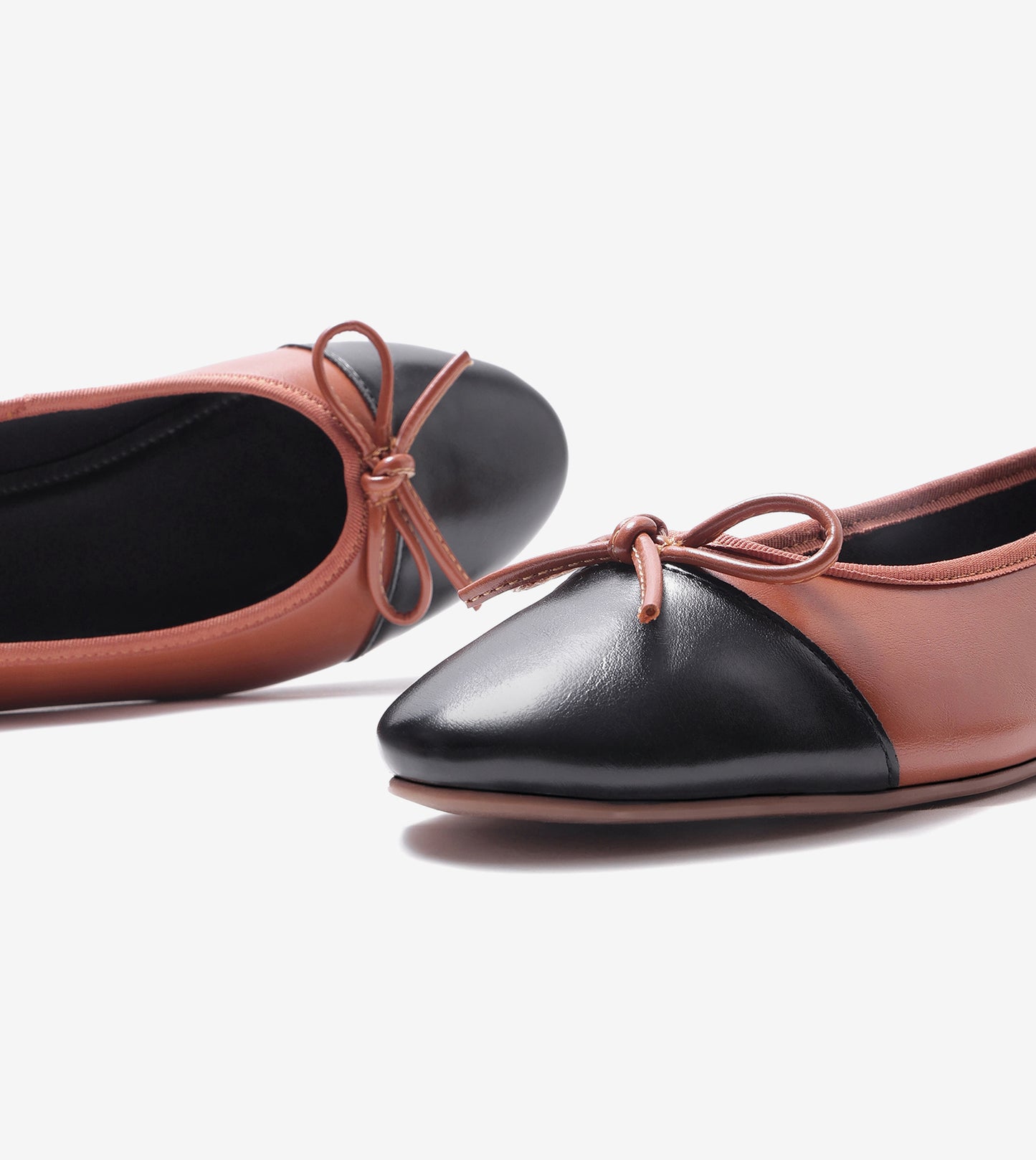 Classic Bow Detail Ballet Flats - Tan