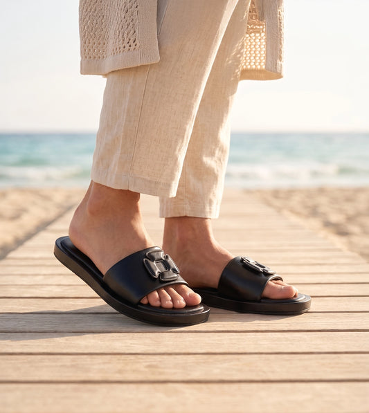 Flower Cutout Slide Sandals - Black