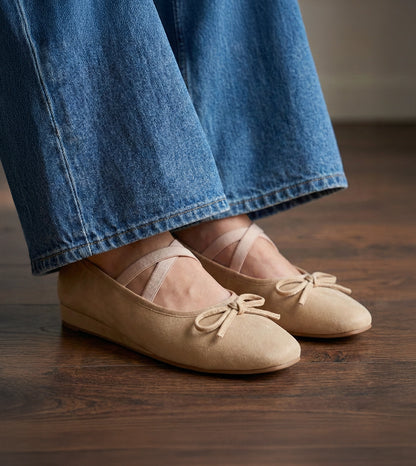 Velvet Mary Janes - Beige