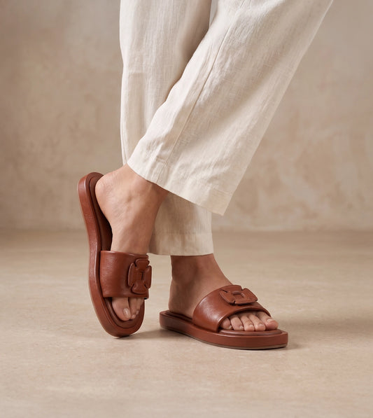 Flower Cutout Slide Sandals - Tan