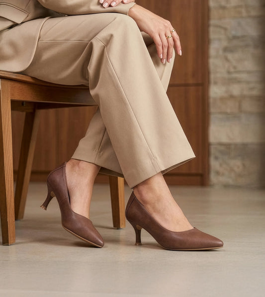 Classic Pointed-Toe Pumps - Dark Brown