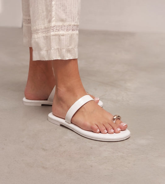 Patent Flat Sandals With Metallic Embellishment - White