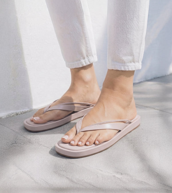 V-Strap Slide Flat Sandals - Cream