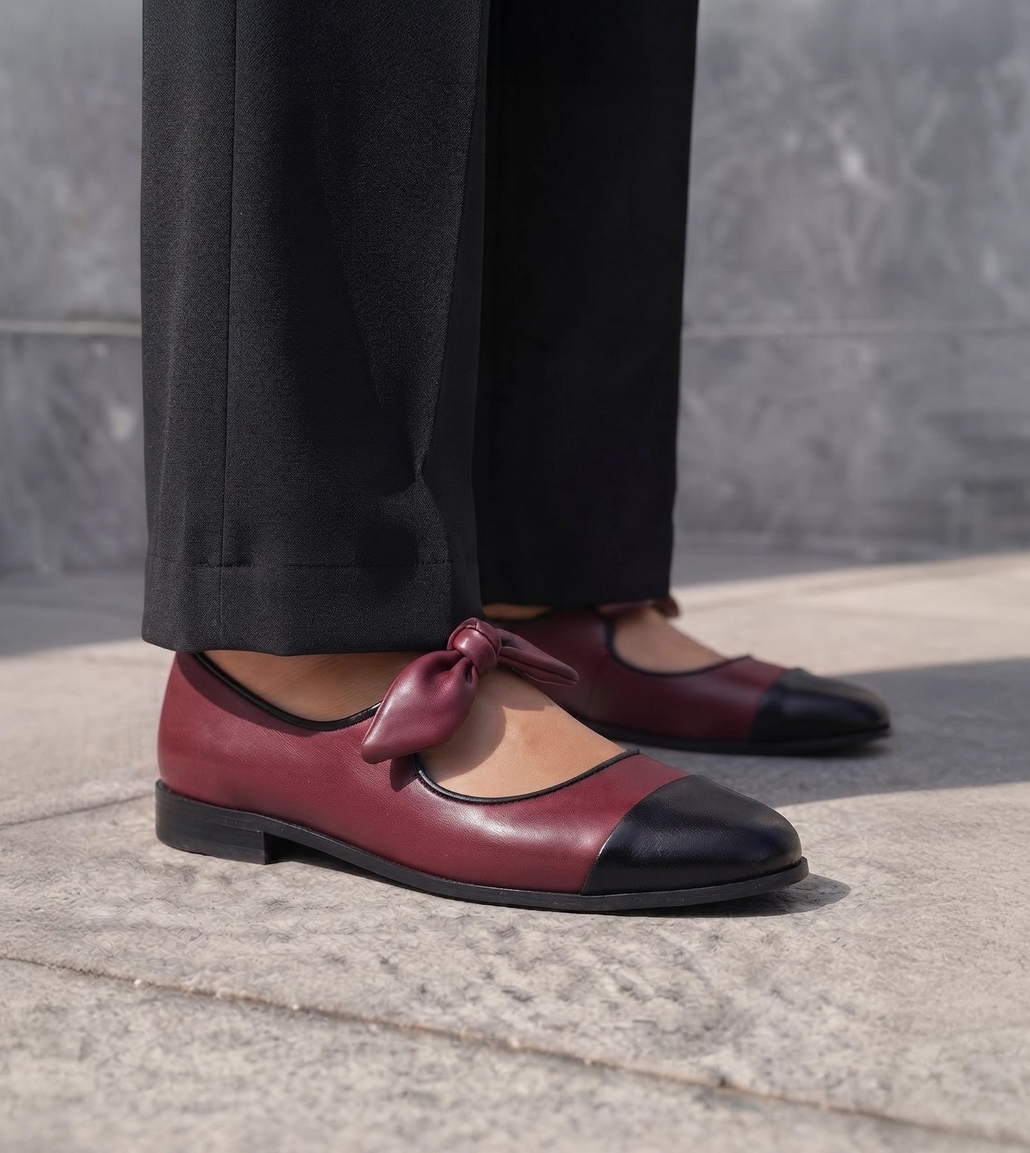Bow Detail Cap-Toe Flats - Wine