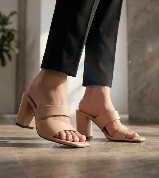 Asymmetric Cutout Block Heeled Slide Sandals - Peach