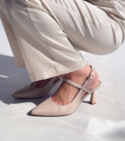 Pointed Slingback Pumps - Cream