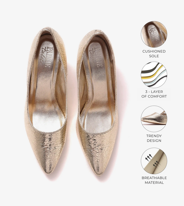 Crackled Metallic Pumps - Gold