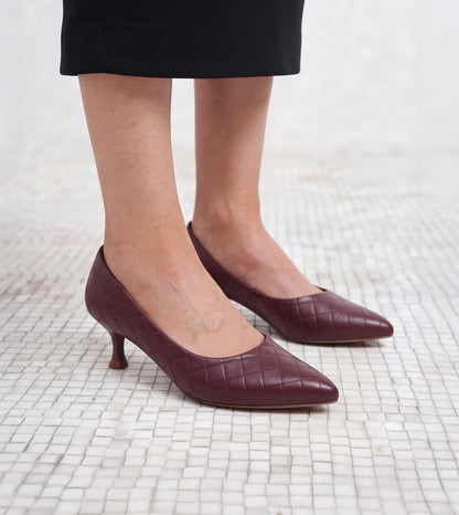 Textured Pointed Toe Pumps - Wine
