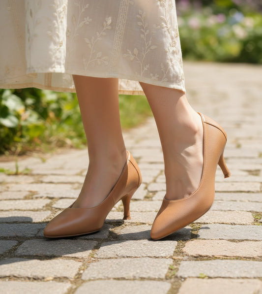 Classic Pointed-Toe Pumps - Camel