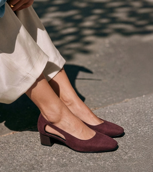 Velvet Sculpted Pumps - Brown