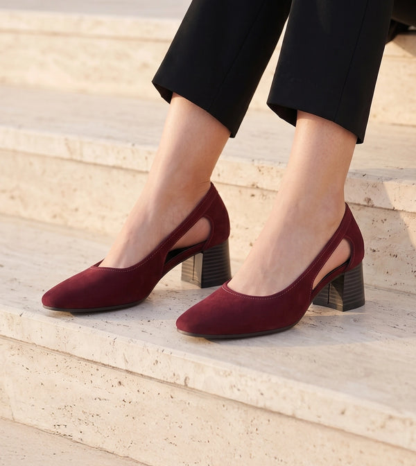 Velvet Sculpted Pumps - Wine
