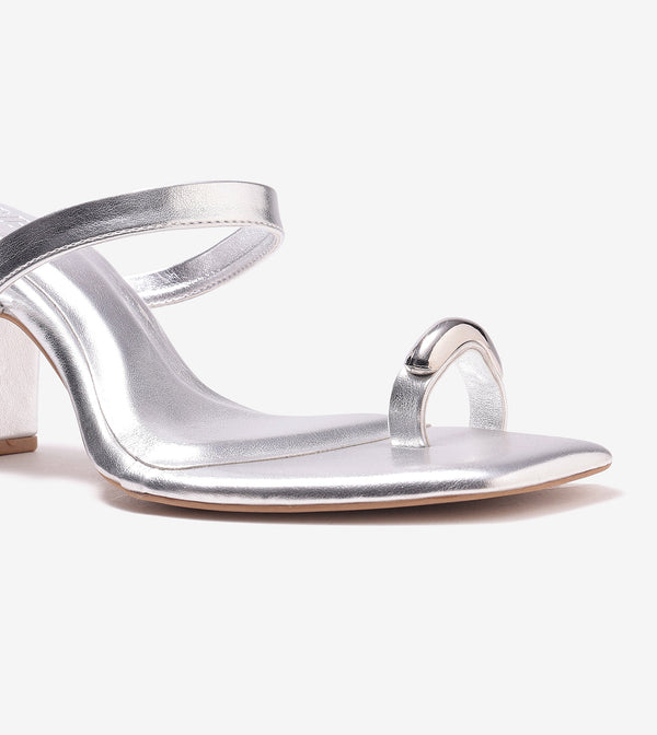 Metallic Accent Toe-Ring Heel - Silver