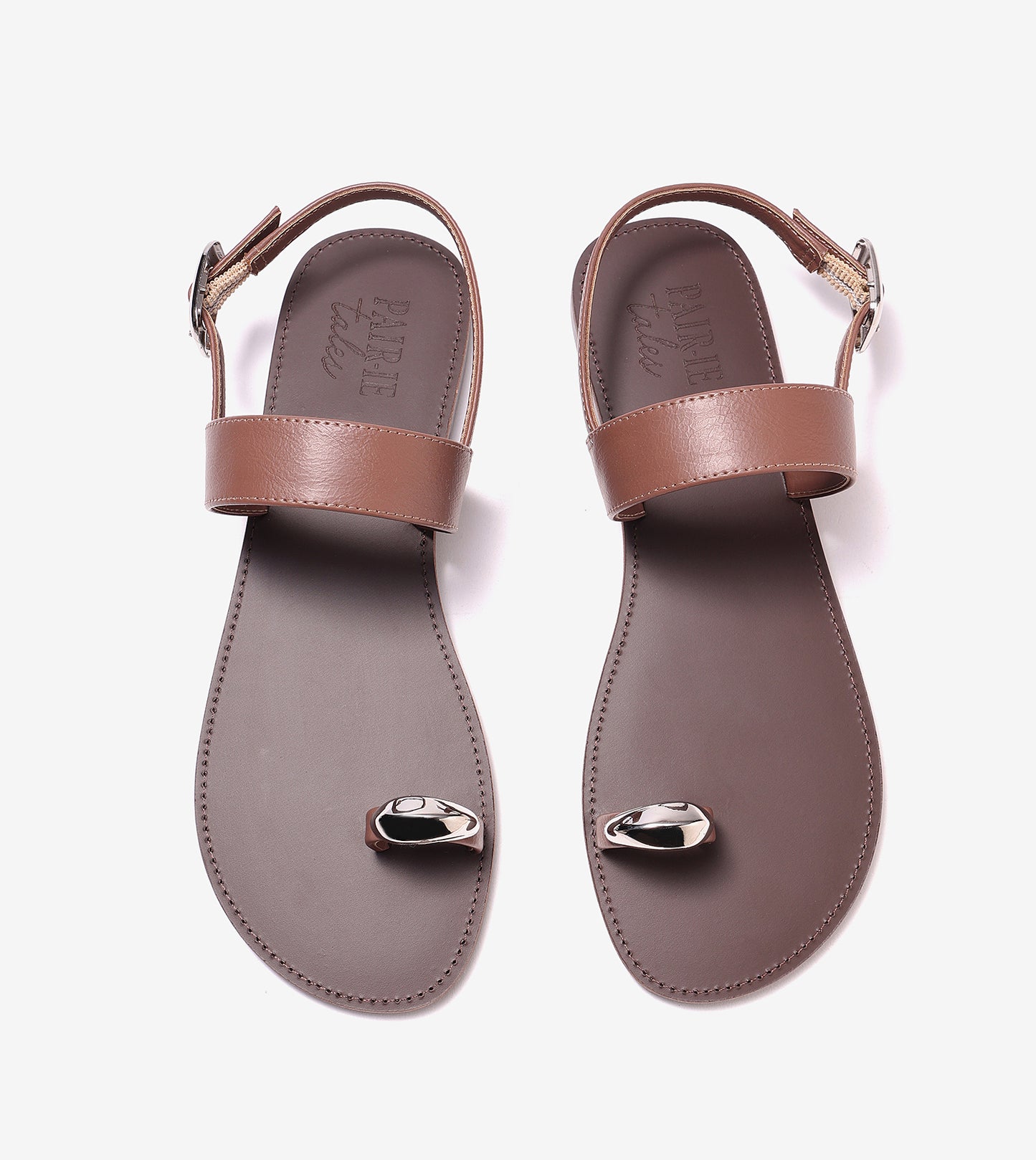 Metallic Accent Toe Ring Flat Sandals - Brown