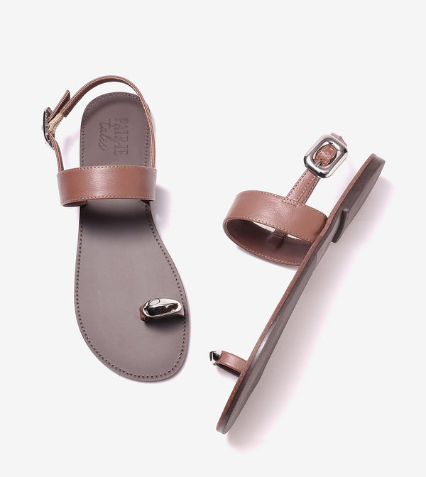 Metallic Accent Toe Ring Flat Sandals - Brown