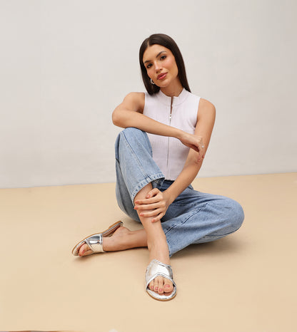 Metallic Wavy Flat Sandals - Silver