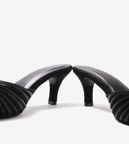 Knotted Pointed Toe Suede Heels - Black